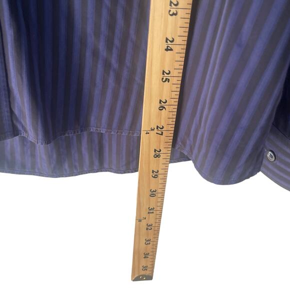 Bugatchi Size XL Blue Black Shaped Fit Striped Print Cotton Button Up Shirt - Picture 8 of 8